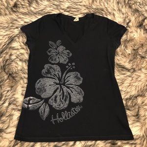 ❄️💙 Hollister V-Neck